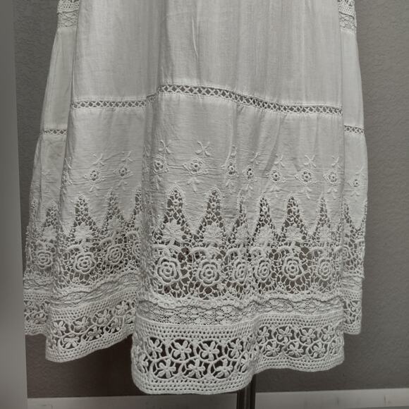 LoveShackFancy Beth Midi Dress White Crochet Lace Crewneck Button Up Size Small - Picture 16 of 16